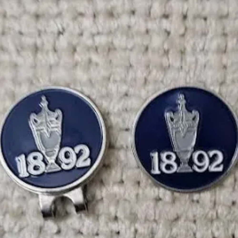Country Club Coin style Golf Ball Marker Set. 1892 Ball Marker & Magnetic Clip.